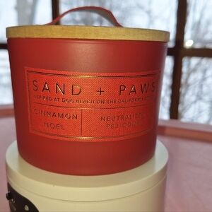Sand + Paws Candle NWT